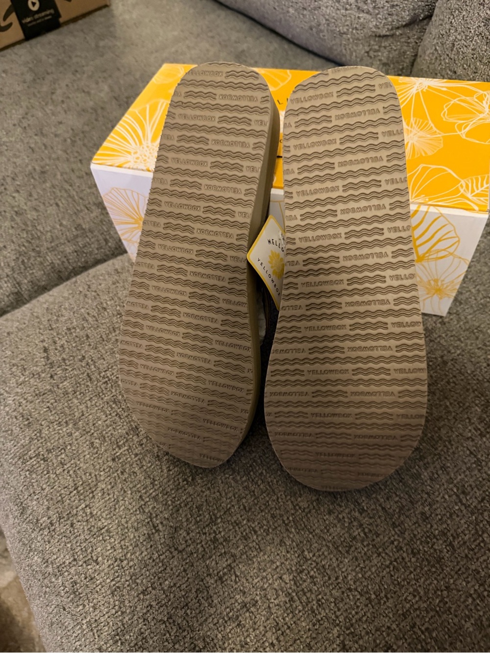 NIB Yellow Box Gold Beaded Wedge Thong Sandals - Picture 7 of 7